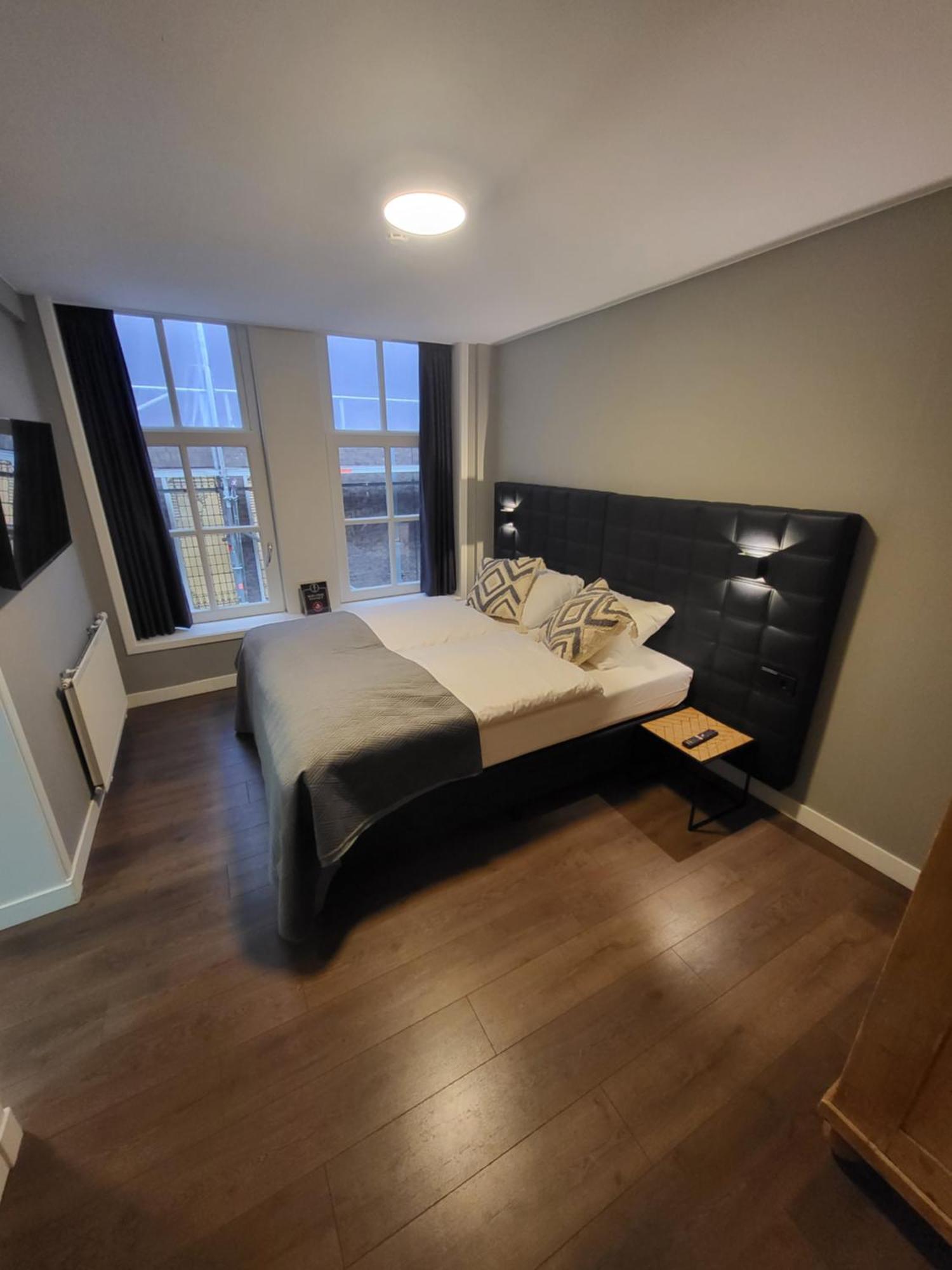 Hotel Broer & Zus กรุงเฮก ภายนอก รูปภาพ